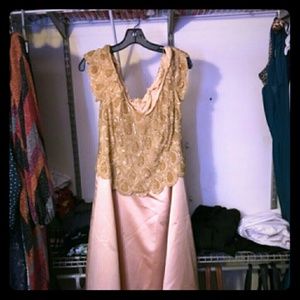 Gold satin formal dress ,don't fit me